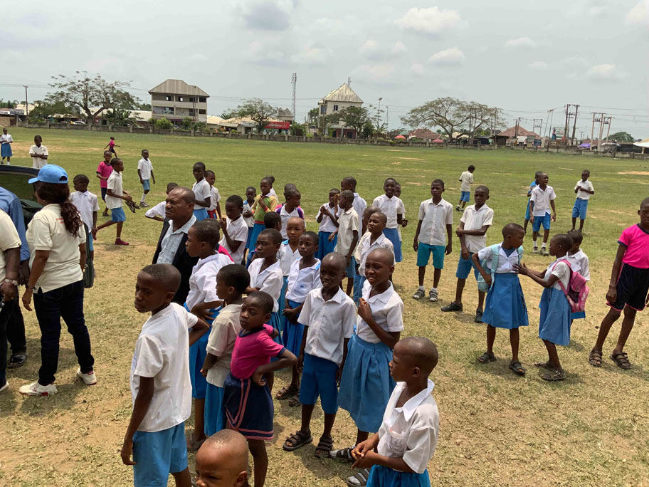 Ladymay foundation visitation to secondary school (49)